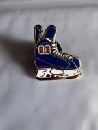 Skate Pin Badge
